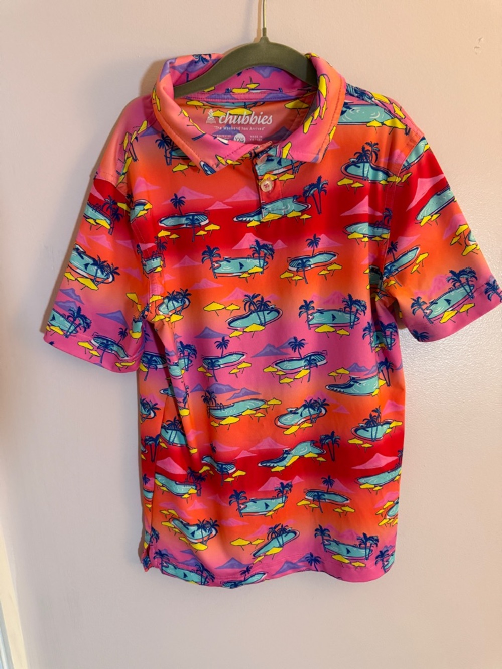 chubbies | Kids Neon Pink Tropical Surf Polo | size 6/7